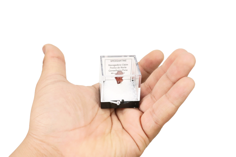 Etched Spessartine Garnet-Navegadora Claim Penha do Norte Conselheiro Pena Minas Gerais, Brazil Thumbnail