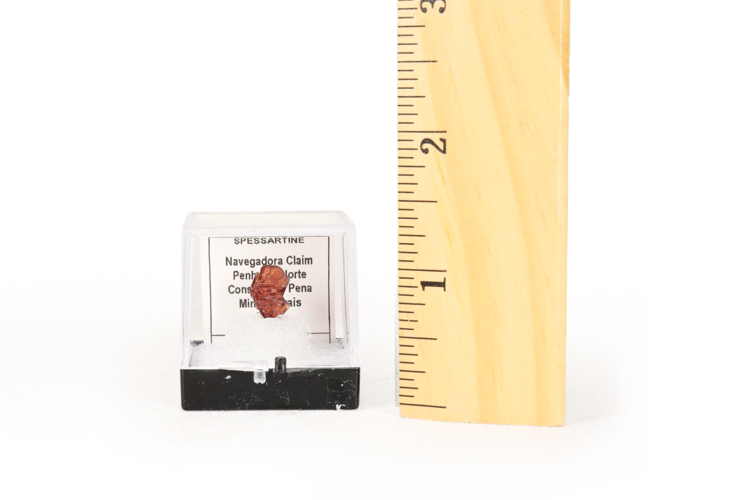 Etched Spessartine Garnet-Navegadora Claim Penha do Norte Conselheiro Pena Minas Gerais, Brazil Thumbnail