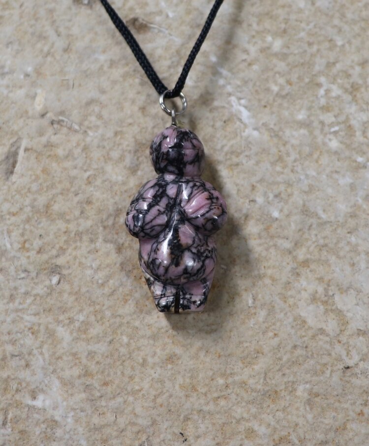 Carved  Venus Figurine Gemstone Necklace