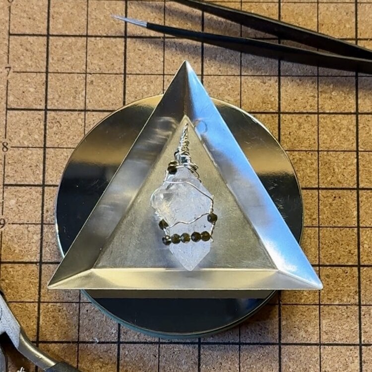 Jun. 17, WED. 5-8pm Wire & Bead Wrapped Crystal Class