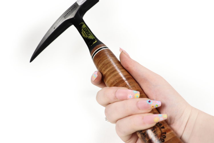 Estwing 22oz Pick Leather Handle E30