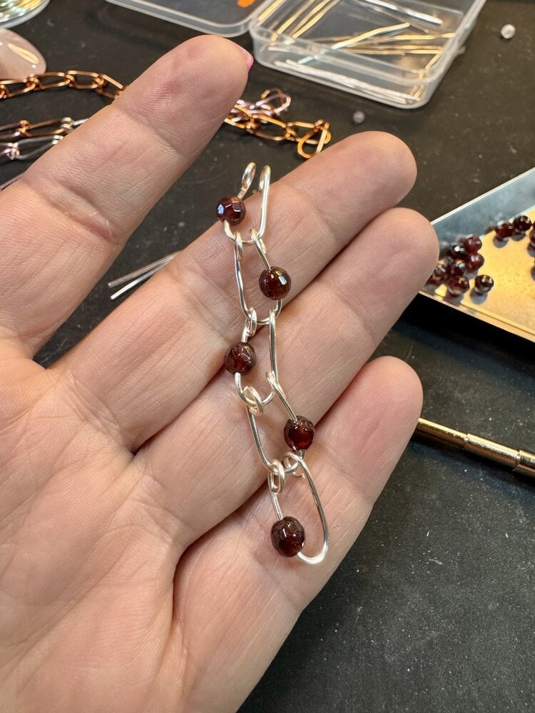 Aug. 23, SUN. 11:30-2pm  Beaded Wire "U" Chain Bracelet Class