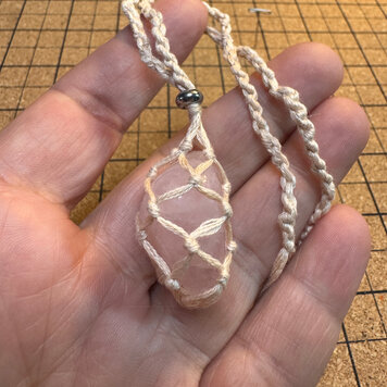 May 2, SAT. 10:30-1pm Interchangeable Crystal Macrame Necklace w/ Pendant Class