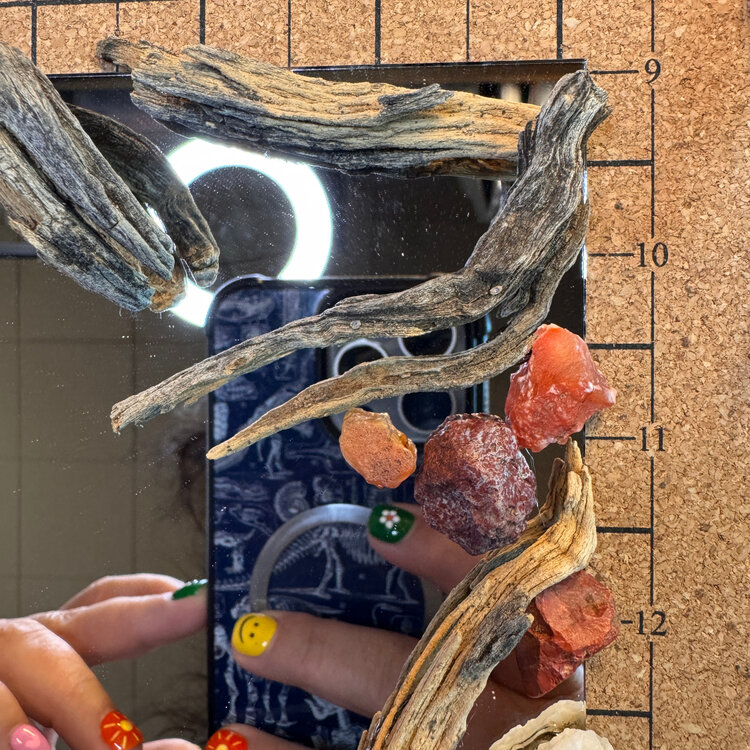 Sep. 23, WED. 5-8pm Collage Mirror Workshop