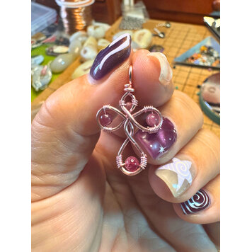 Sep. 30, WED. 5-7pm Gemstone and Wire-Wrapped Cross Class