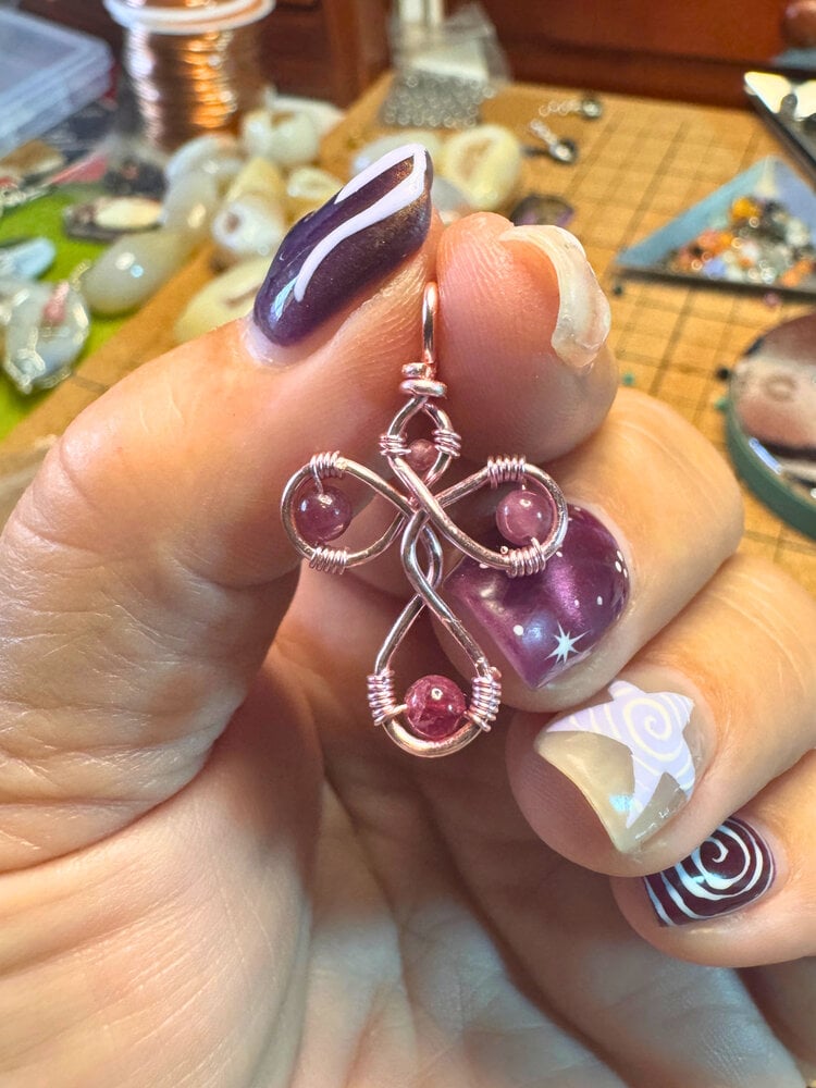 Sep. 30, WED. 5-7pm Gemstone and Wire-Wrapped Cross Class