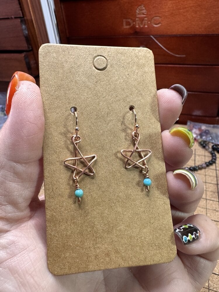 Nov. 7, SAT. 4-6pm Wire and Bead Star Earring Class