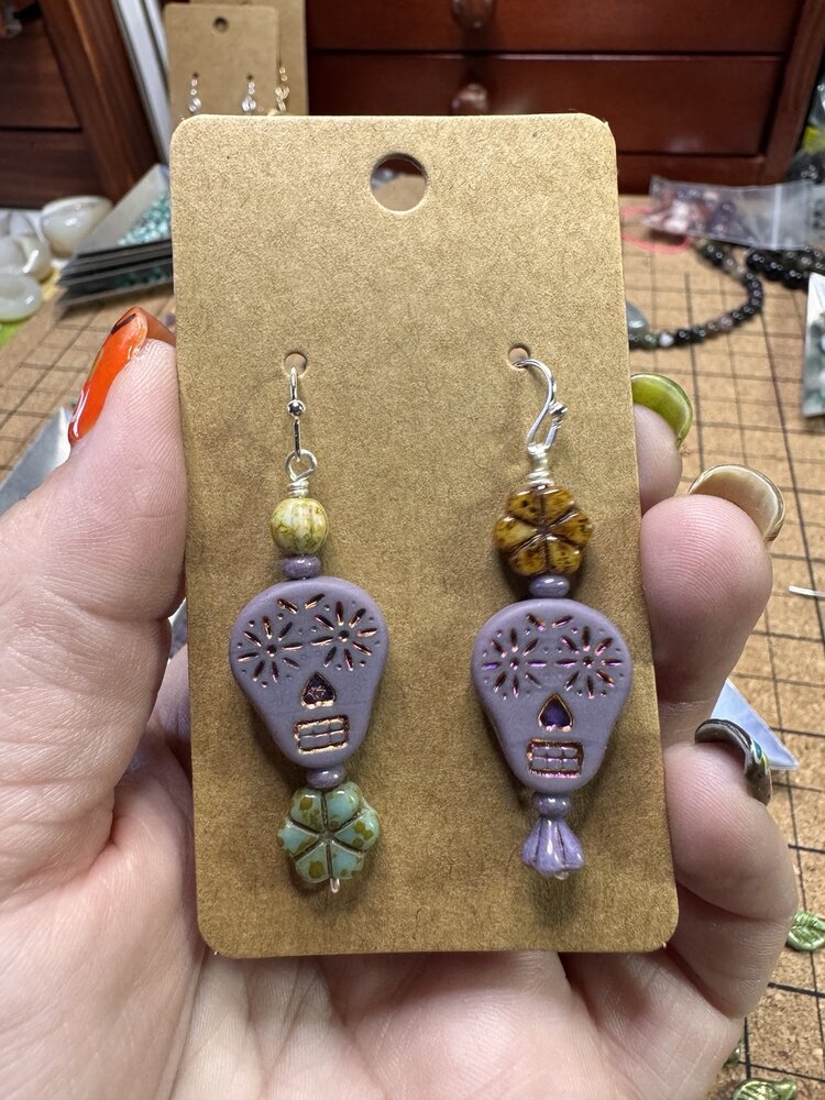 Oct. 31, SAT. 3-6pm Día de los Muertos Earrings Workshop