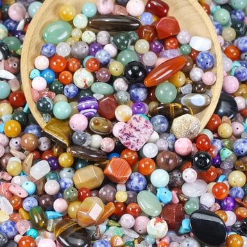 Nov. 11.  WED 5-7pm, All You Can Make Stretch Magic Bracelet Class