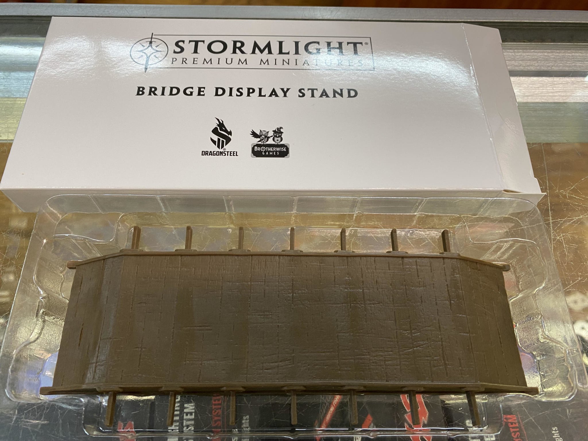 Stormlight Archive Bridge Display Stand