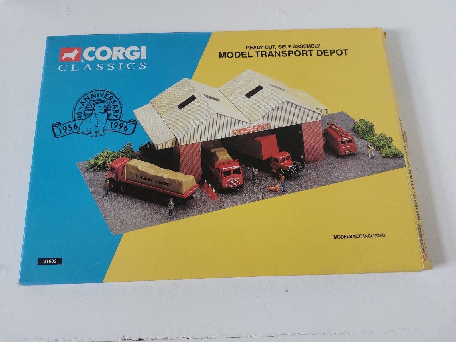 Corgi Classics 1:50 Model Transport Depot Carton Kit Building 31802