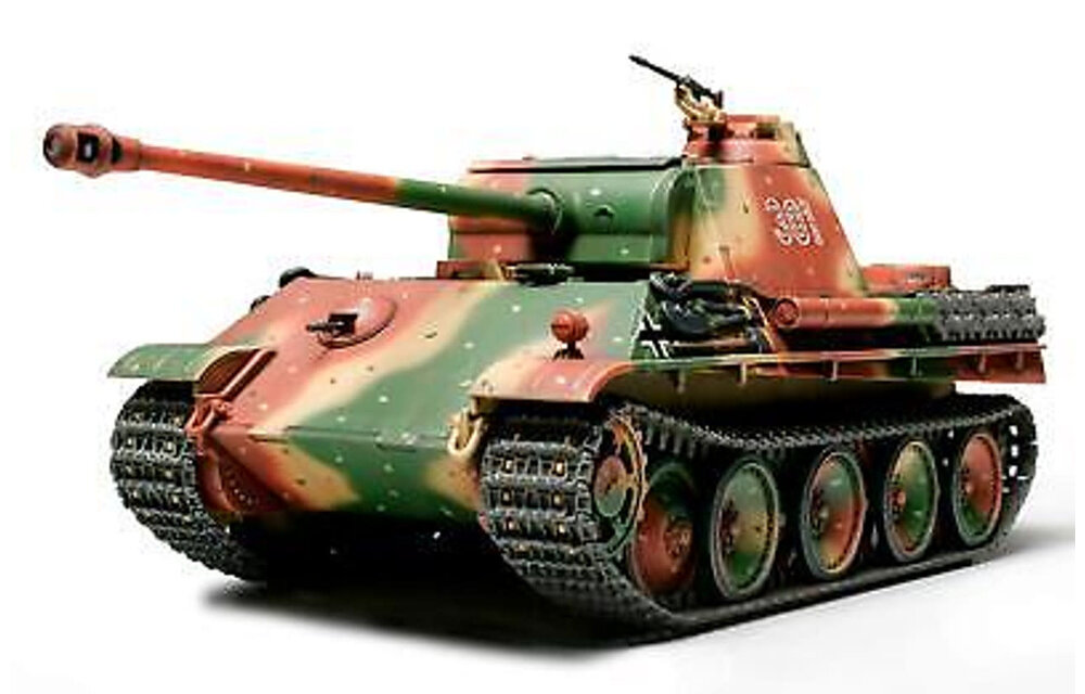 Tamiya 1/48 Scale German Panther Type G Model Tank Kit - 32520 [HB13]