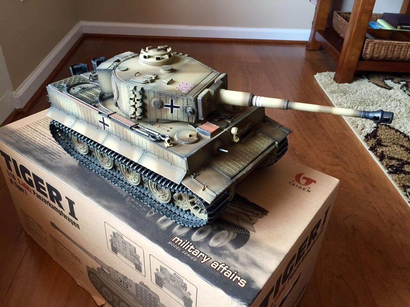 Taigen Tiger 1 Late Version (Metal Edition) Airsoft 2.4GHz RTR RC Tank 1/16th Scale