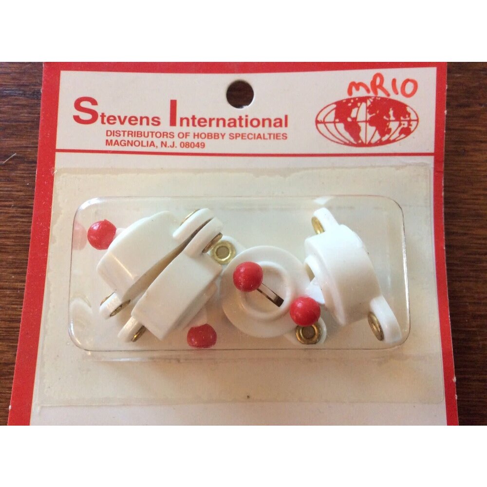 Mini On-Off Switch (4) RED - Warrenton Hobby Shoppe