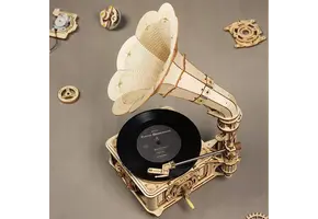 Mechanical Wood Models; Classical Gramophone