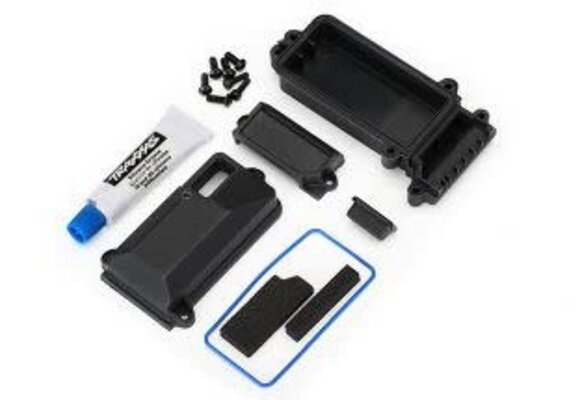 Box, receiver (sealed)/ wire cover/ foam pads/ silicone grease/ 3x8 BCS (5)/ 2.5x8 CS (2)