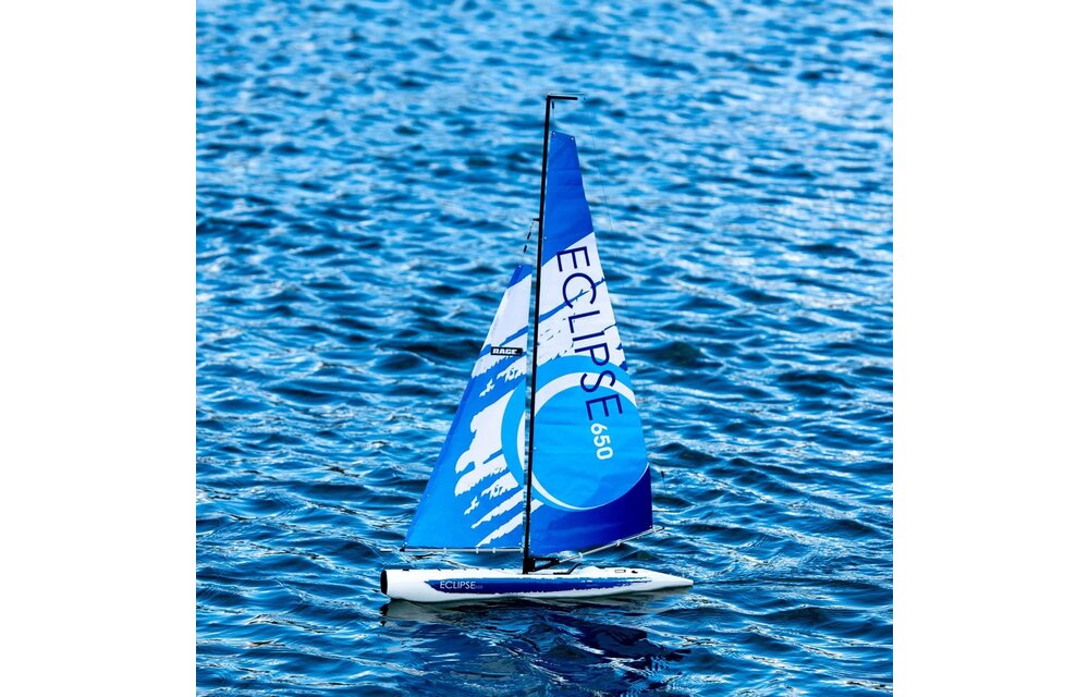 Eclipse 650 RTR Sailboat