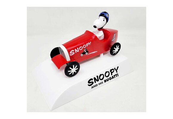 Snoopy and Race Car Snap Plastic Model Kits