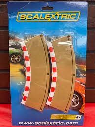 C8240 Radius 1 Curve Outer Borders x4 45