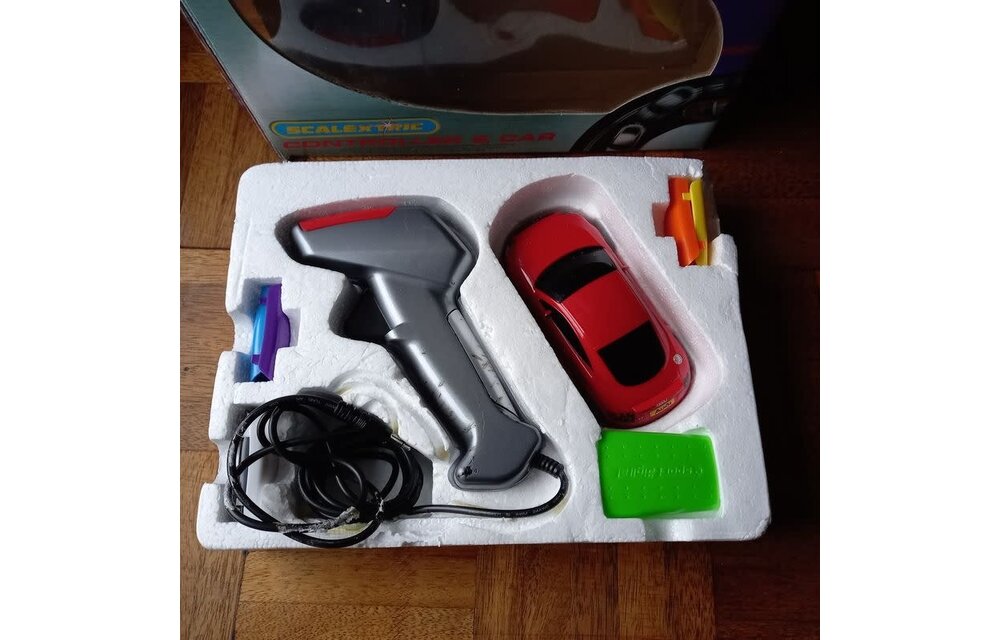 Red Car & Controller,Audi