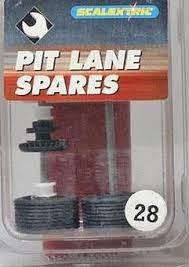 PIT LANE SPARES AXLE ASSYS 28  C8098