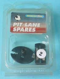 PIT LANE SPARES GUIDE PIVOT 2   C8072