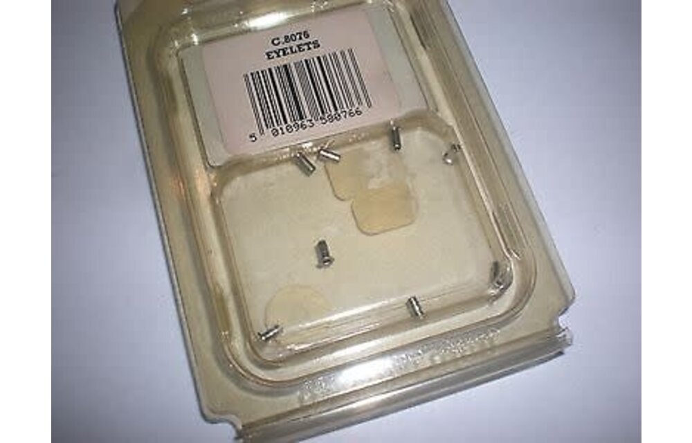 PIT LANE SPARES EYELETS 6  C8076