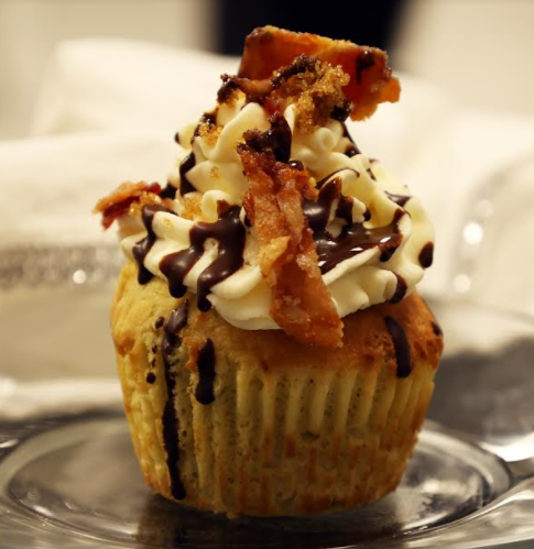 Maple Bacon Cupcakes (4)**On Sale**