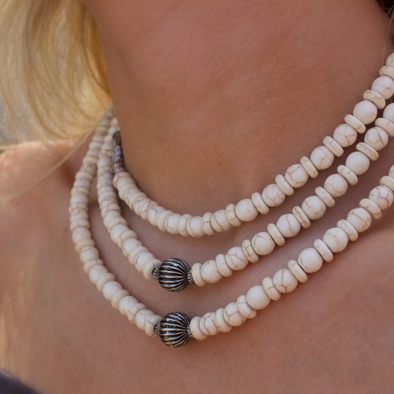 Faux Navajo Pearl Necklace 