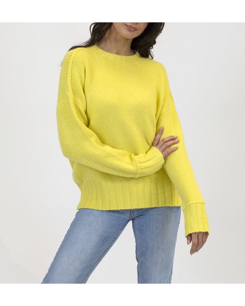 Lyla + Luxe Tanya Sweater