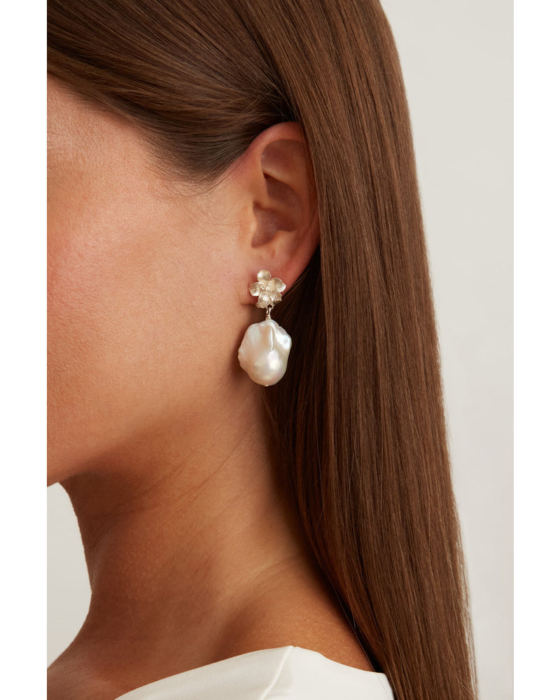 Chan Luu Silver Hibiscus Pearl Drop Earrings