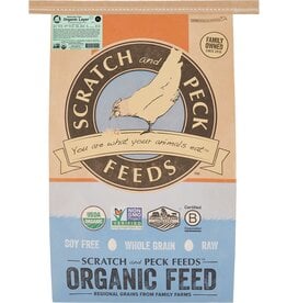 Scratch & Peck Feeds SCRATCH & PECK CHICKEN NATURALLY FREE LAYER 16%
