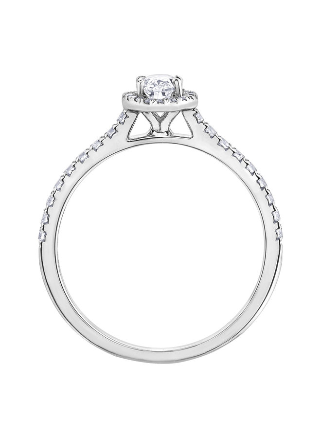 Ring 18k white diamond oval=0.30ct 18=0.18ct 20=0.06ct I GH
