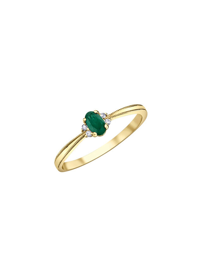 10k 4 diamond ring totaling 0.03ct I GH Emerald 5x3mm