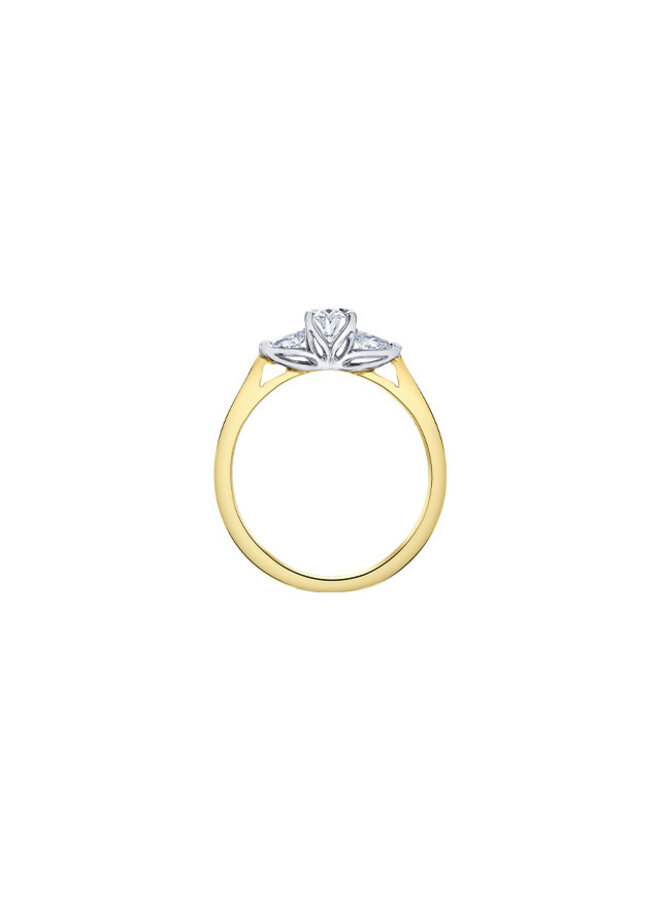 Bague jaune 18k diamants canadiens ovale 1=0.50ct VVS2 D poires 2=0.20ct