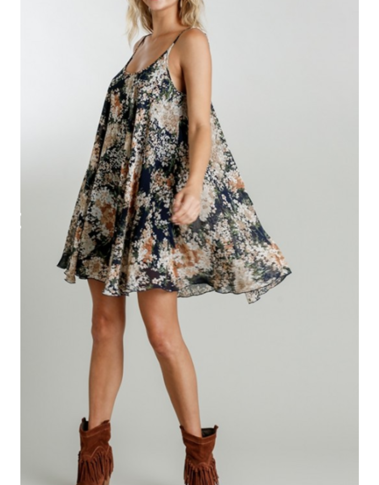 spaghetti strap flowy dress