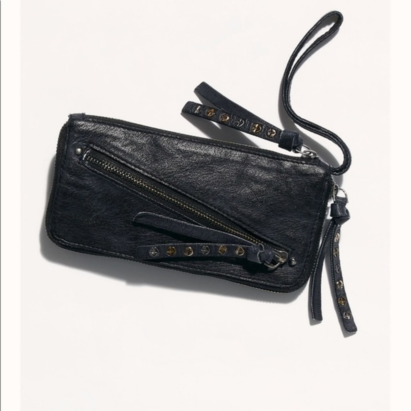 Free People Free People Distressed Wallet