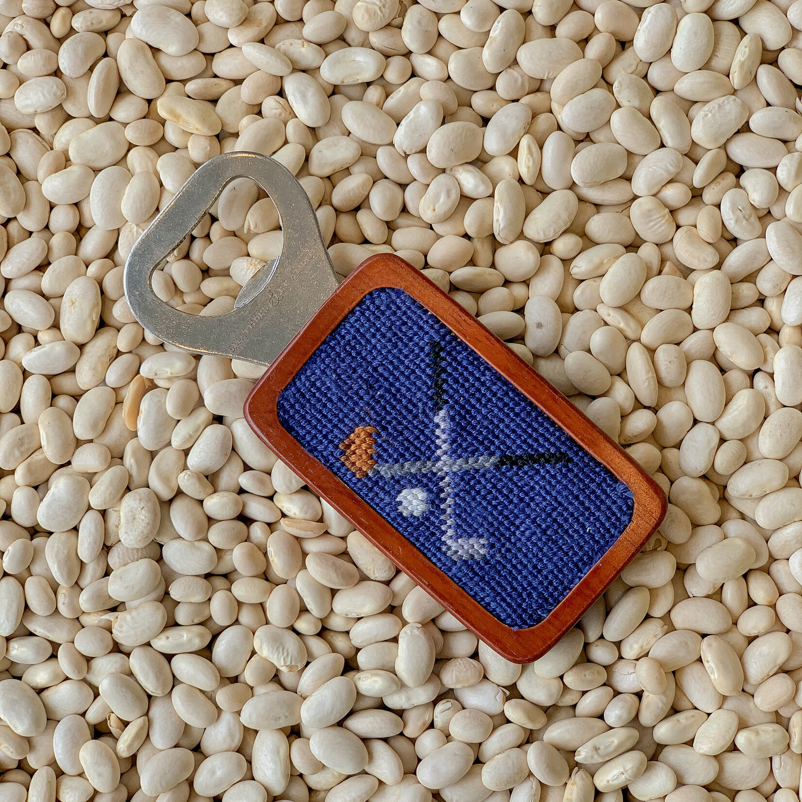 Smathers & Branson S&B Needlepoint Bottle Opener, Cross Clubs (classic navy)