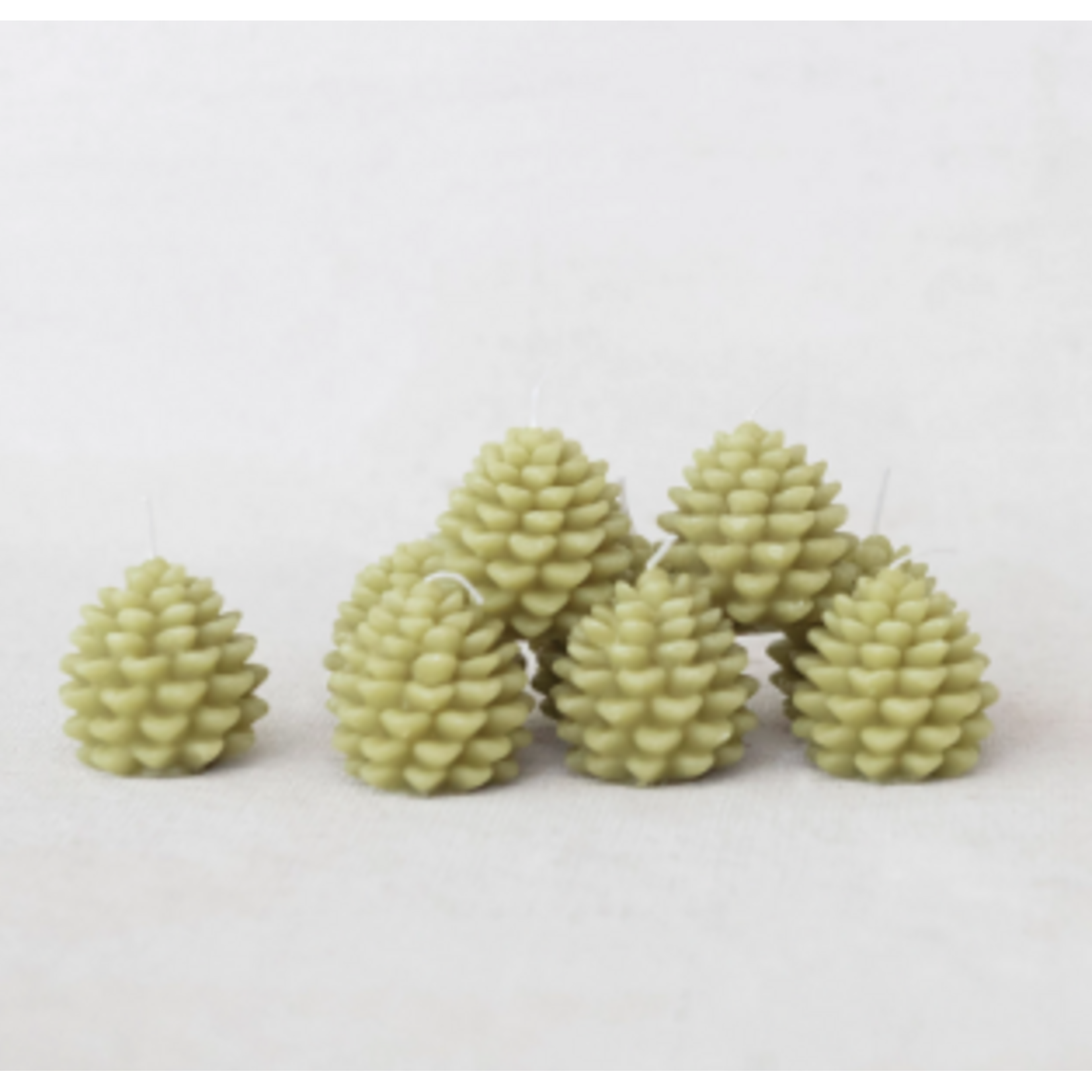 Creative Co-Op Unscented Pinecone Shaped Tealights, Green