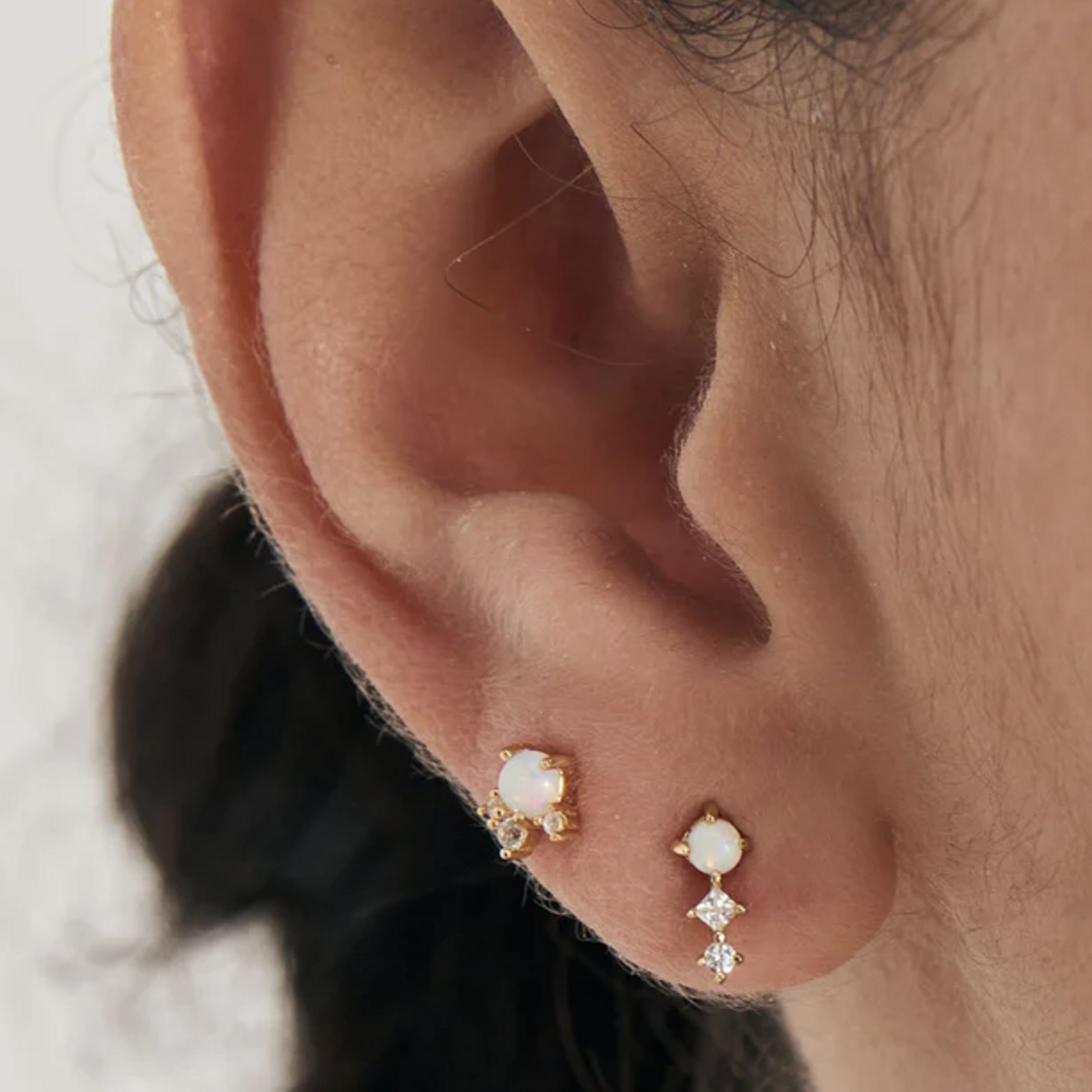 Ania Haie Ania Haie Ear Edit Kyoto Opal Sparkle Crown Barbell Single Earring, gold