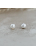 Glee Baby Pearl Studs, white