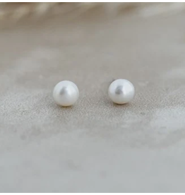 Glee Baby Pearl Studs, white