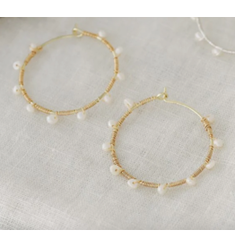 Glee Jolie Hoops, gold/white pearl
