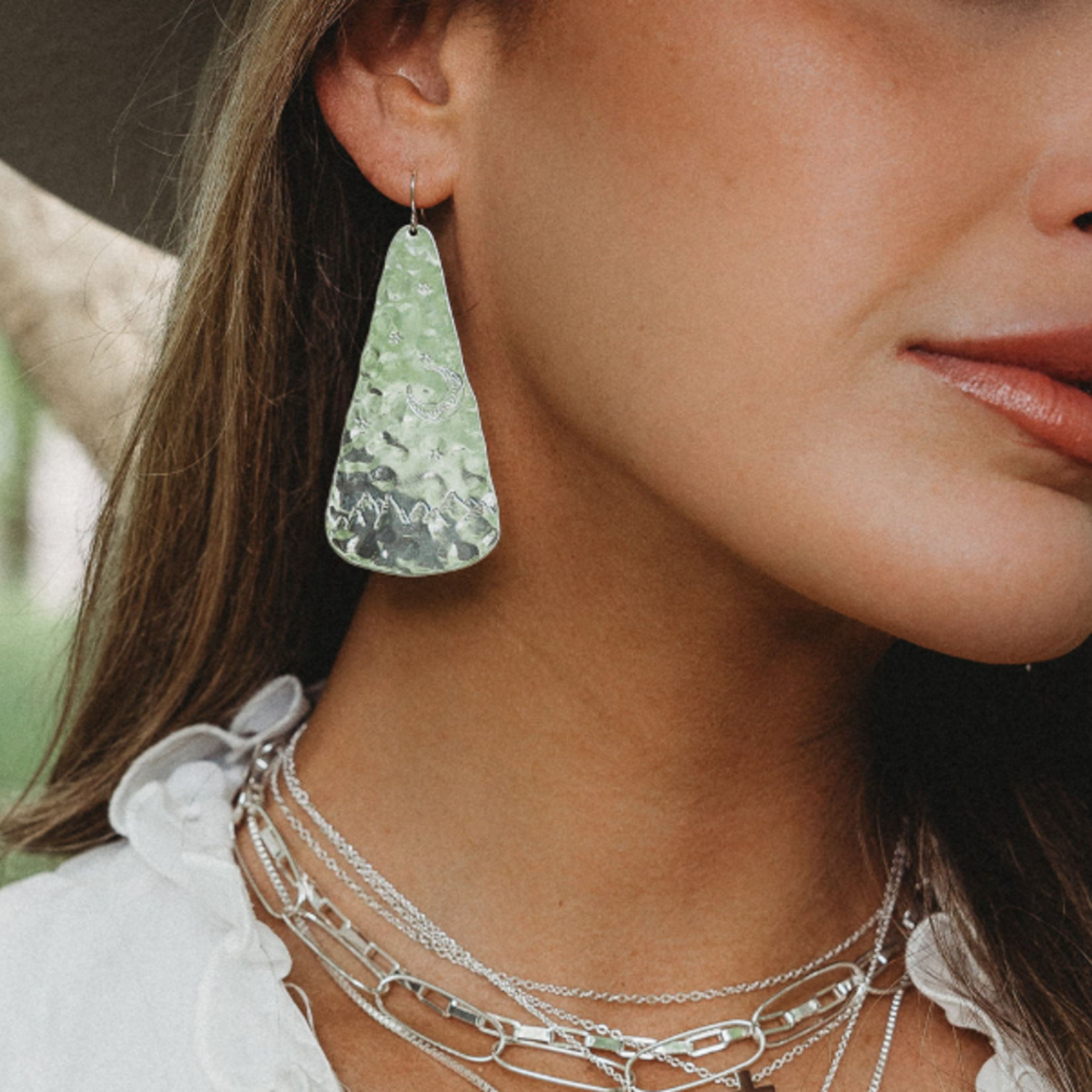 Leslie Curtis Jewelry Designs Estelle Earrings, silver