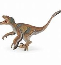 HOTALING IMPORTS Papo Feathered Velociraptor