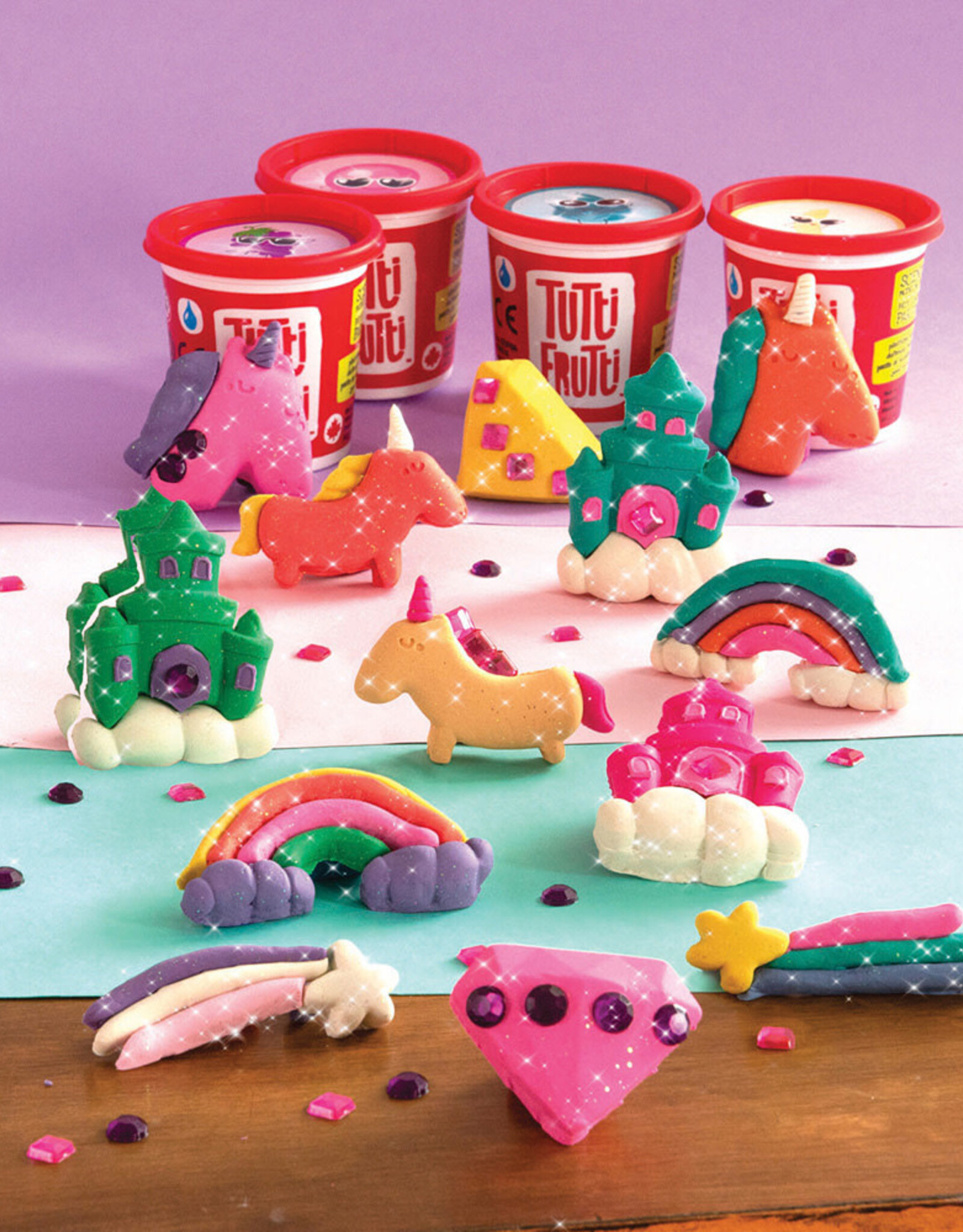 FAMILY GAMES UNICORNS BUCKET TUTTI FRUITTI DOUGH SPARKLING