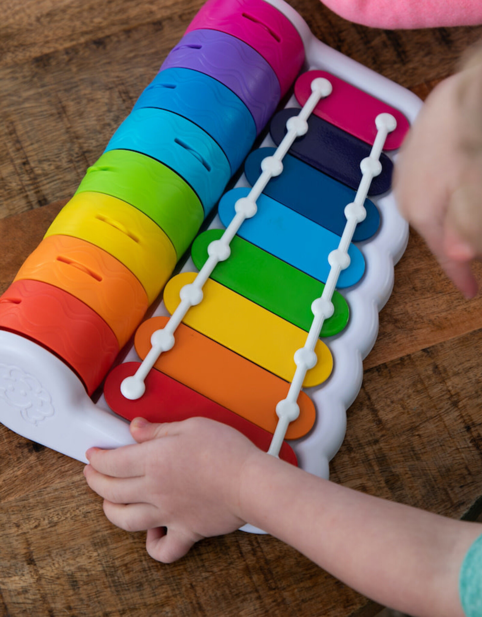 ROCK AND ROLLER PIANO Circle of Knowledge