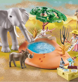 PLAYMOBIL ELEPHANT AT WATER HOLE