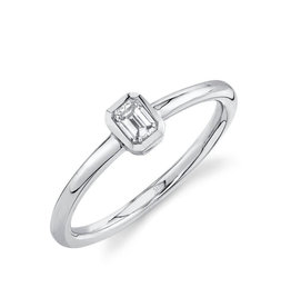 14K W/G Single Emerald Diamond Ring