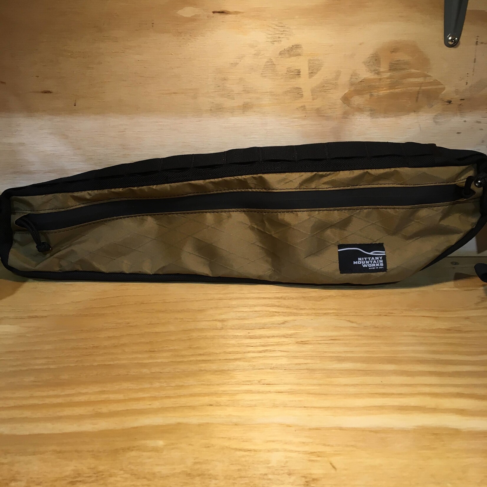 Nittany Mountain Works Nittany Mountain Works Fastpack Half Frame Bag - 20.5" Coyote Tan